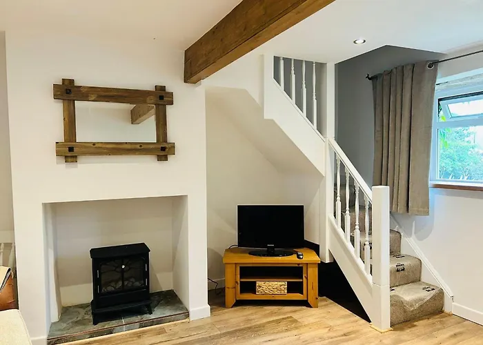 Cozy Cottage In Mytholmroyd Nr Hebden Bridge