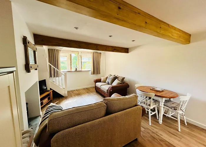 Cozy Cottage In Mytholmroyd Nr Hebden Bridge