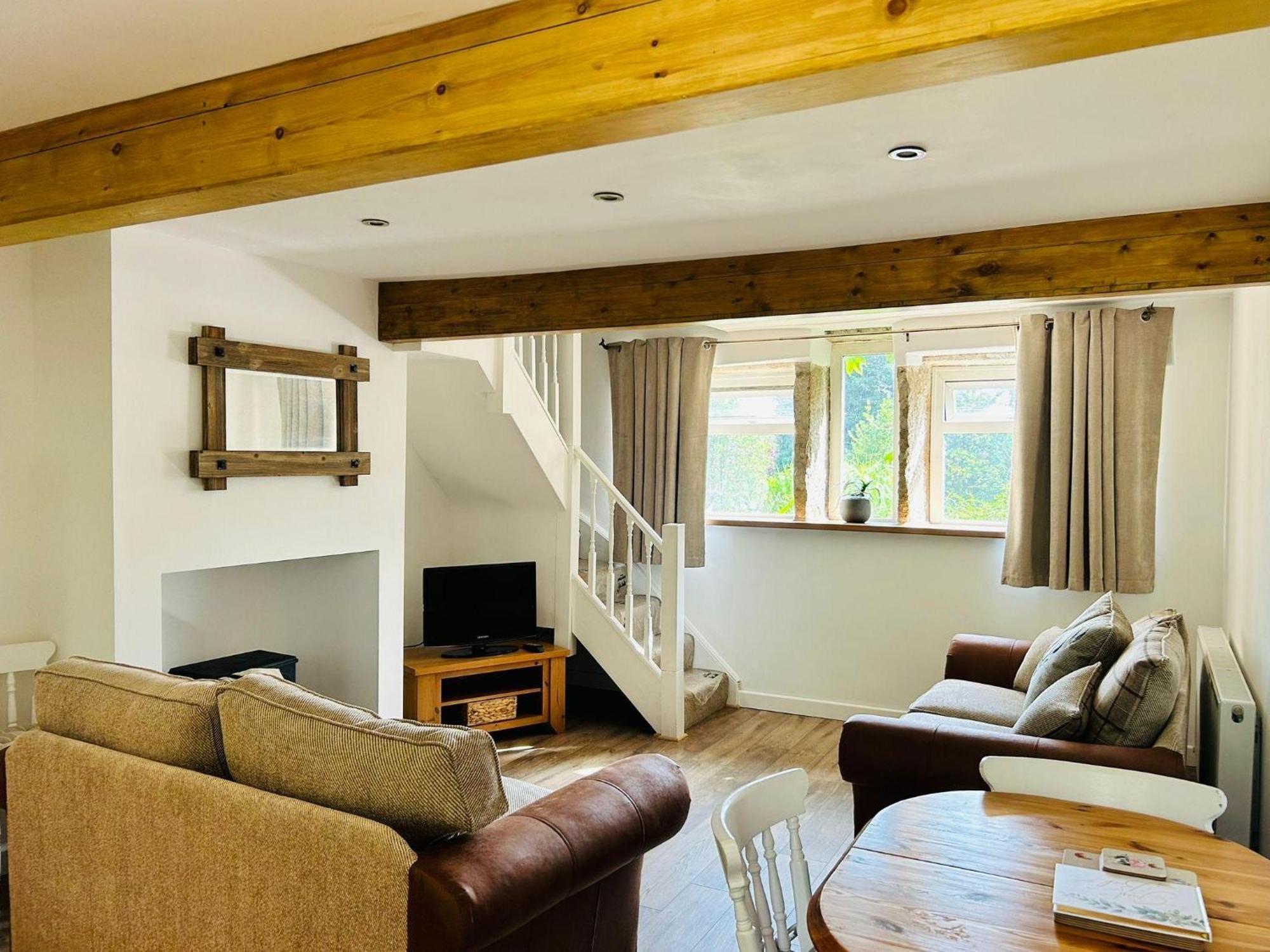 Holiday home Cozy In Mytholmroyd Nr Hebden Bridge